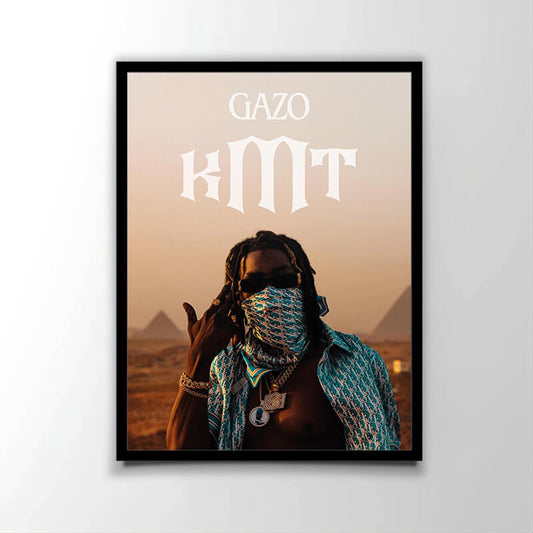 Poster officiel de la mixtape "KMT" (2022) du rappeur français Gazo. Parfait pour les fans de rap français.