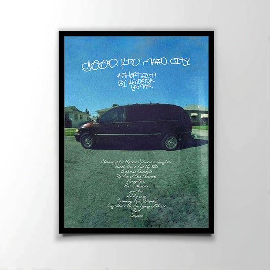 Poster officiel de l'album "Good Kid Maad City" (2012) du rappeur américain Kendrick Lamar. Parfait pour les fans de rap américain.