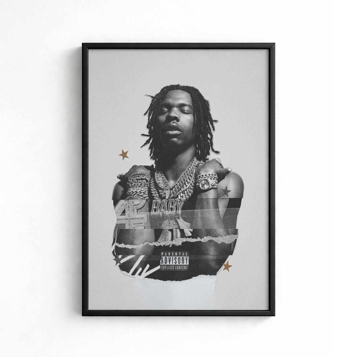 Poster Lil Baby – 4PF encadré en noir sur un mur blanc