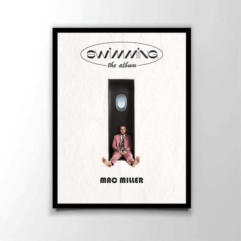 Poster officiel de l'album "Swimming" (2018) du rappeur américain Mac Miller. Parfait pour les fans de rap américain.