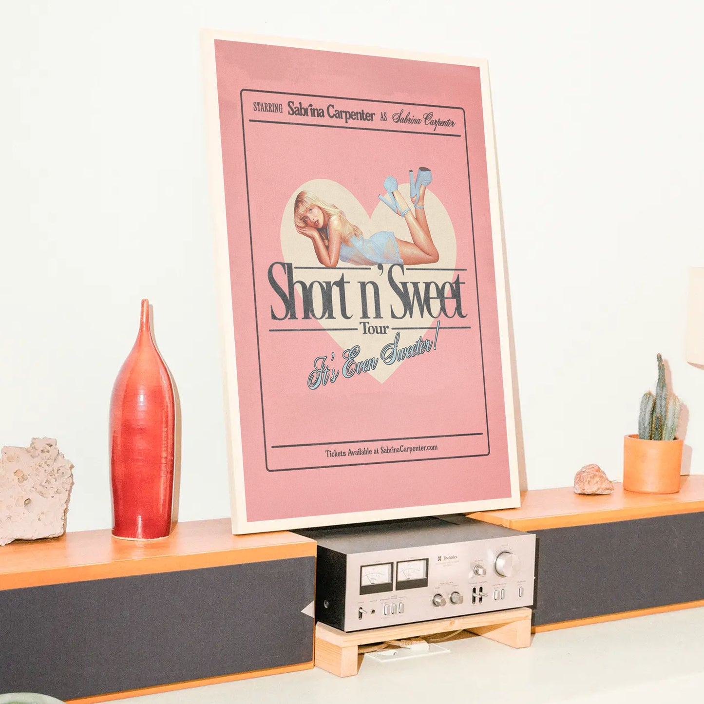 Sabrina Carpenter - Short n Sweet