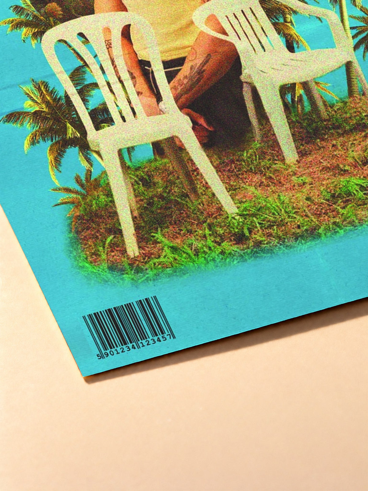 Gros plan sur l'impression du poster Bad Bunny – Debí Tirar Más Fotos