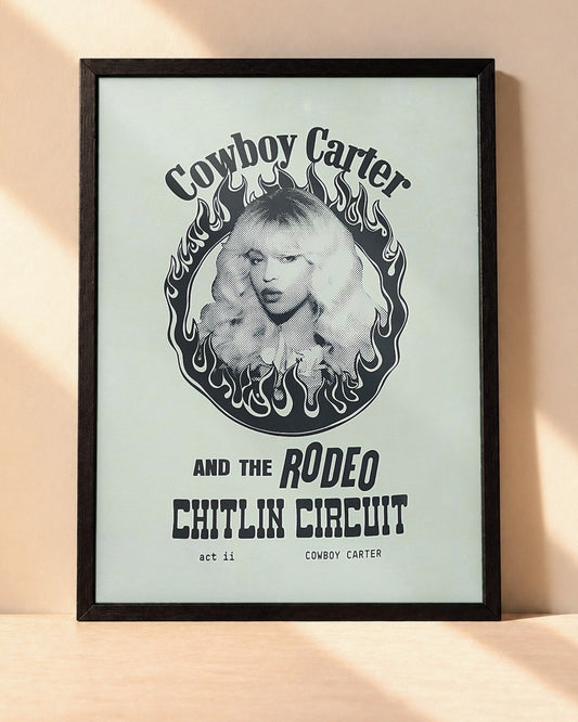 Poster Beyoncé – Rodeo encadré dans un cadre noir, posé contre un mur clair