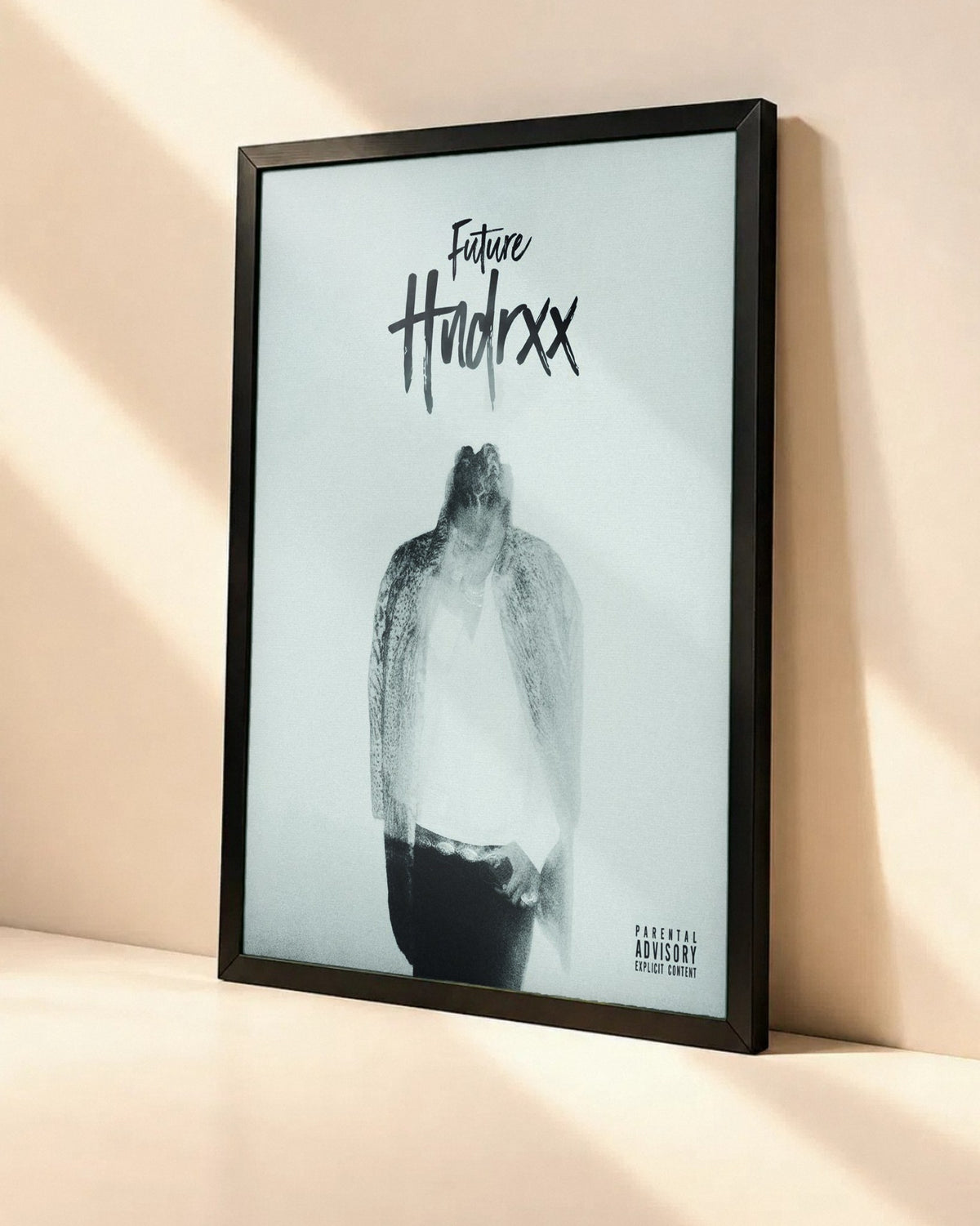 Poster Future – Hndrxx dans un cadre noir, vue en angle