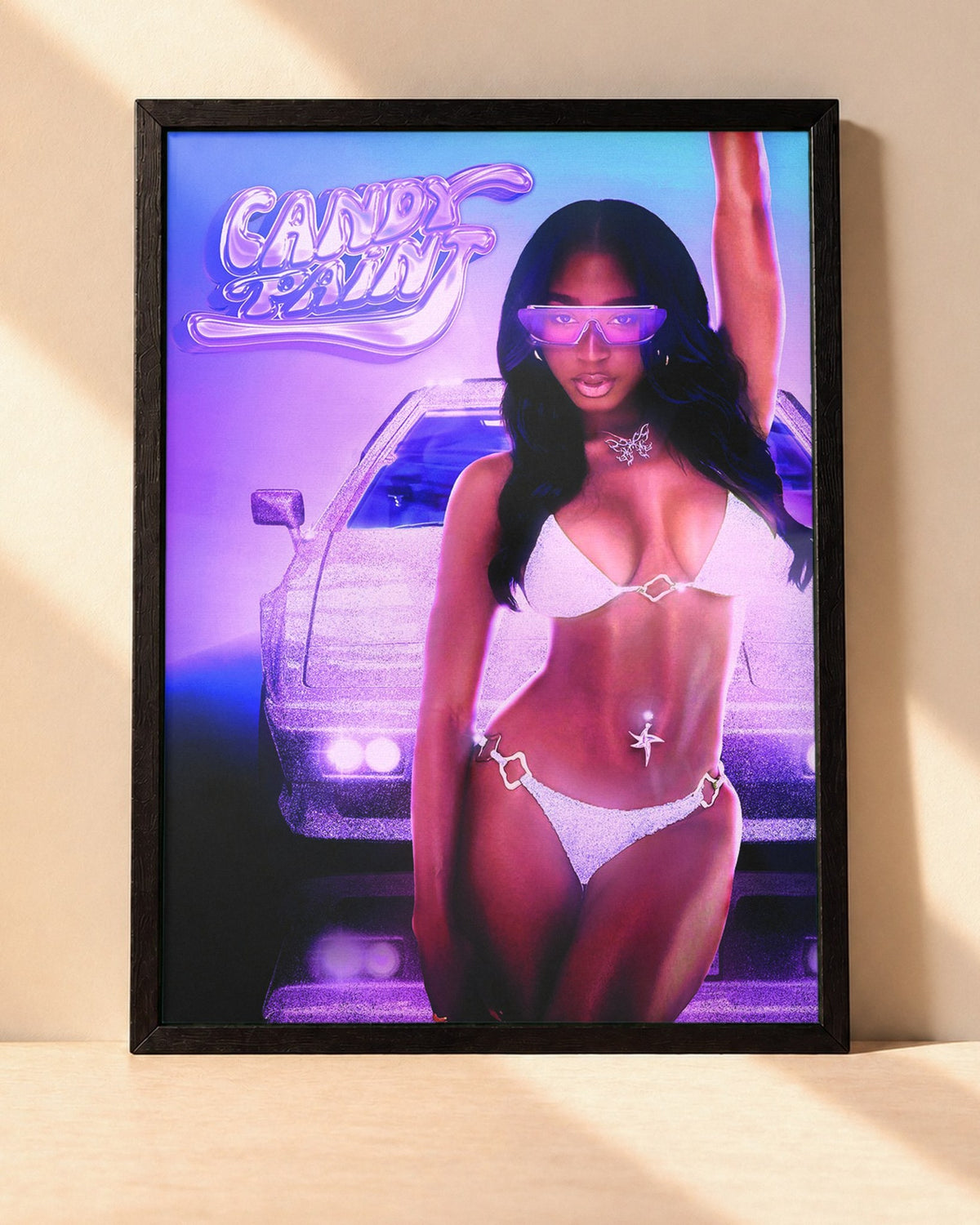 Poster Normani – Candy Paint encadré dans un cadre noir, posé contre un mur clair